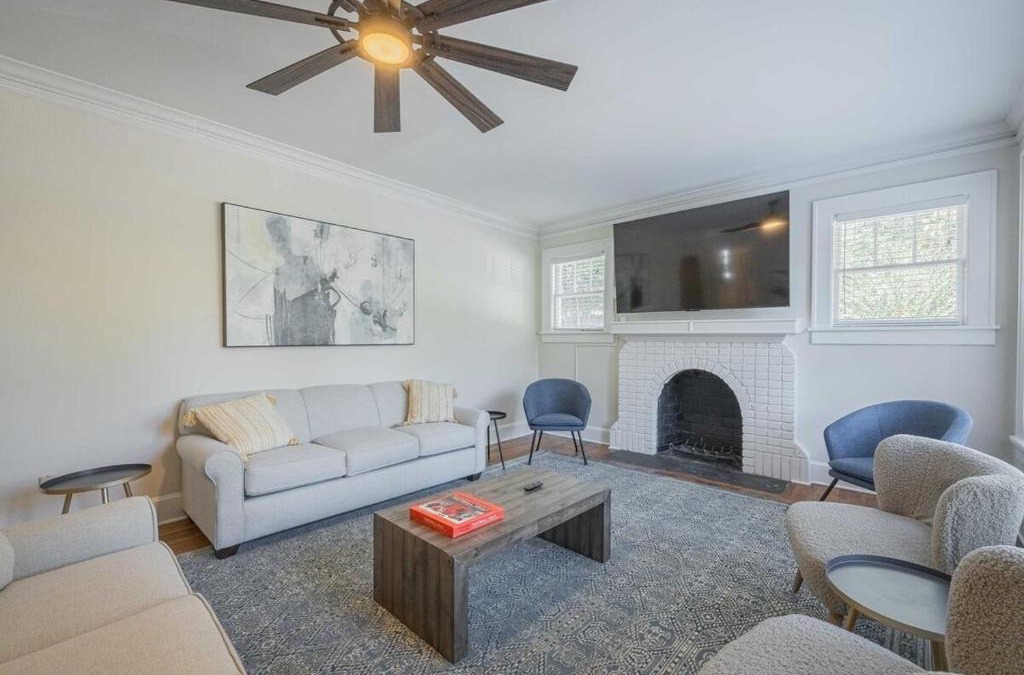 Athens House | Five Points Mill House with Firepit