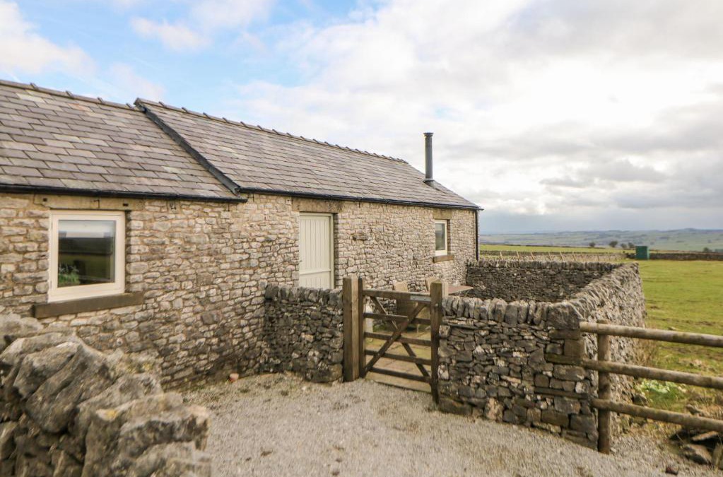 Blackwell in the Peak House | Five Wells Barn