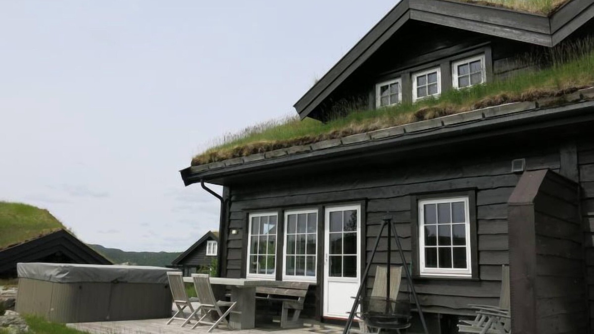 Tjaldal House | Fjellheimen by Interhome