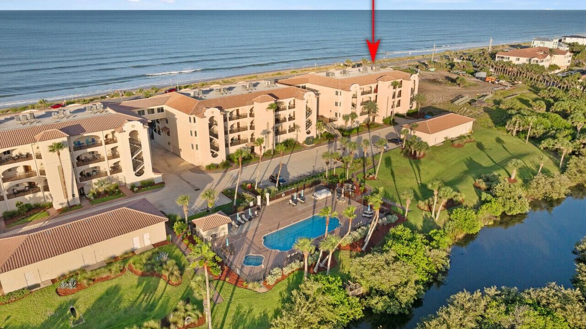 Beverly Beach Condo | Flagler Beach 3BR Gem|Ocean Views + Pool + Hot Tub!