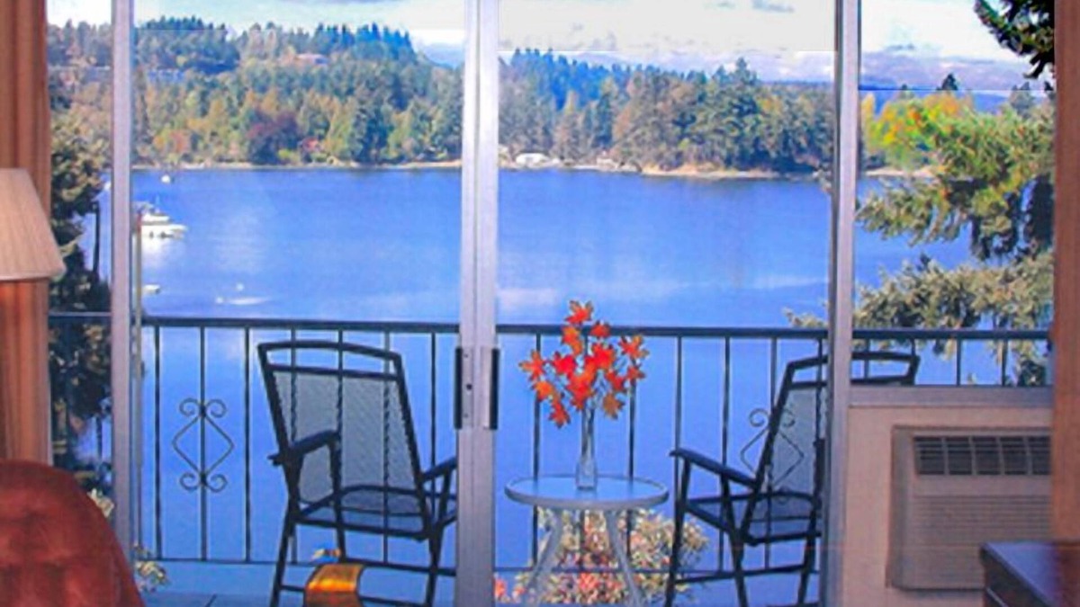 West Hills Hotel | Flagship Inn