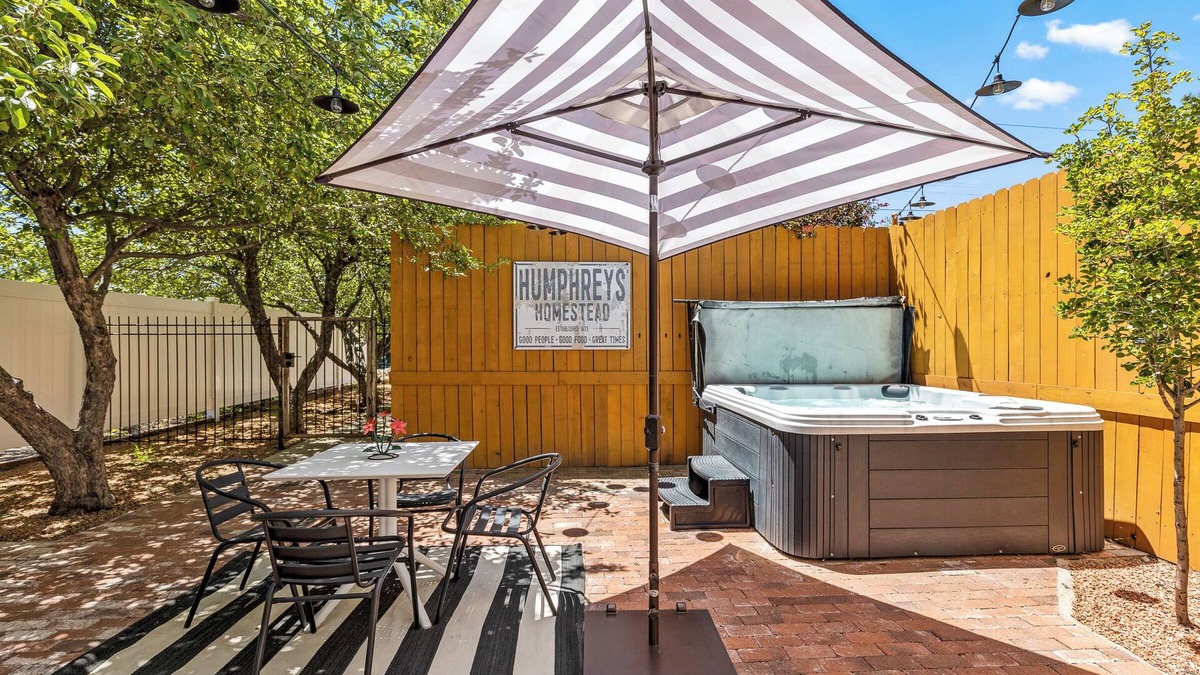 Flagstaff Cottage | Flagstaff Haven: Quiet, Hot Tub, Near Trails & Town