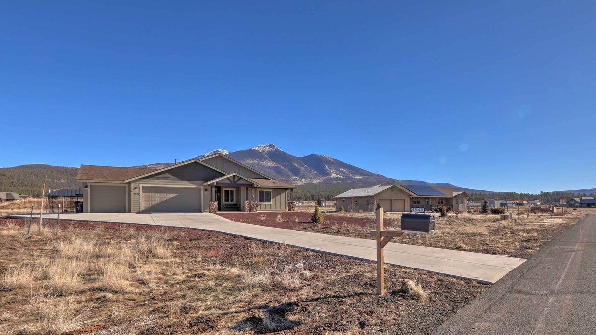 Fort Valley House | Flagstaff Home w/Views - Near Arizona Snowbowl!