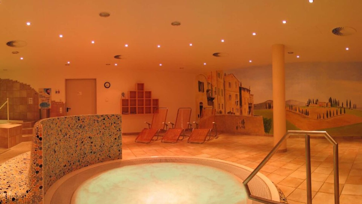 Hoßlinsulz Hotel | Flair Hotel Landgasthof Roger