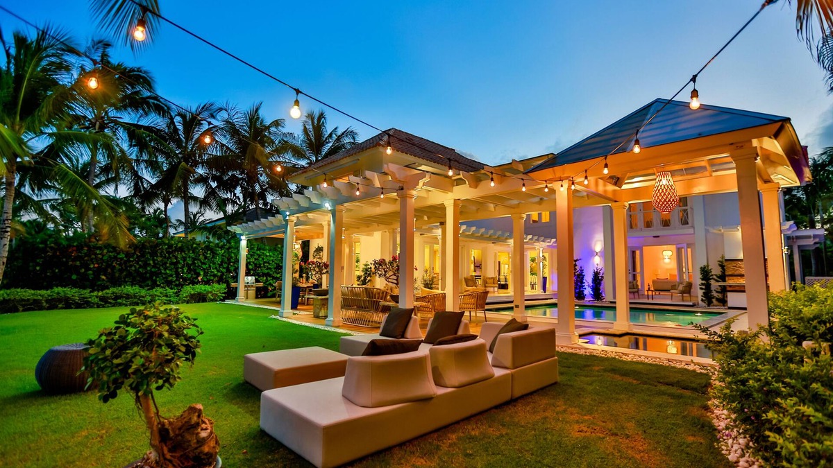 Punta Cana Villa | Flamingo villa pool, golf course, chef, housekeeper & transfers included