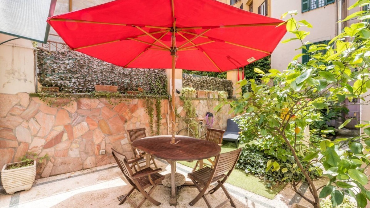 Quartiere XV Della Vittoria Apartment | Flaminio Garden, Indenpent Apt in Piccola Londra Street with Garden