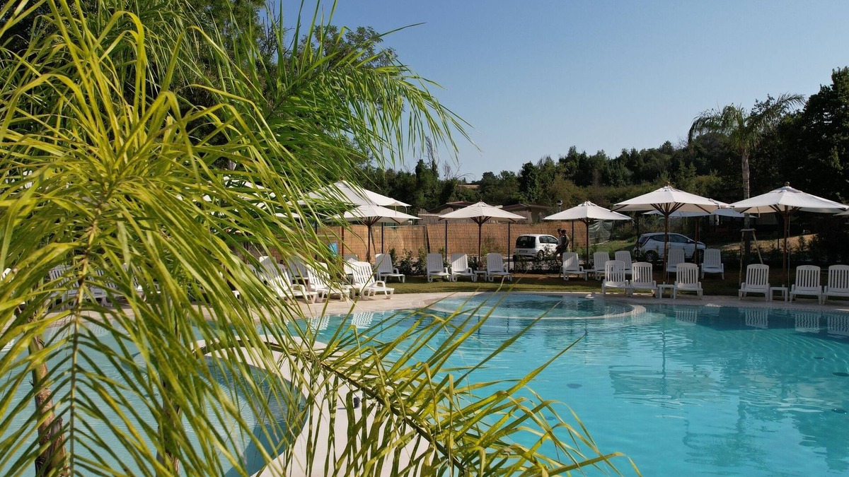 Tor di Quinto RV Rental | Flaminio Village Bungalow Park - Campground