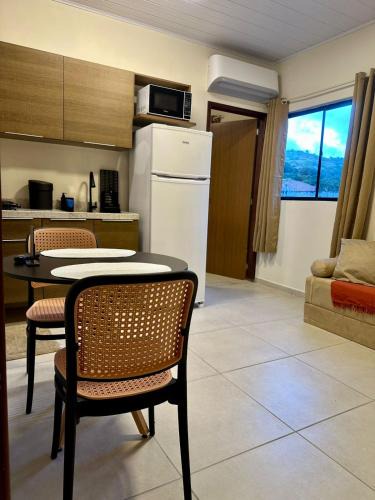 Primavera Apartment | Flat 01 Quarto e sala novíssimo na rua dos Girassóis em Bonito