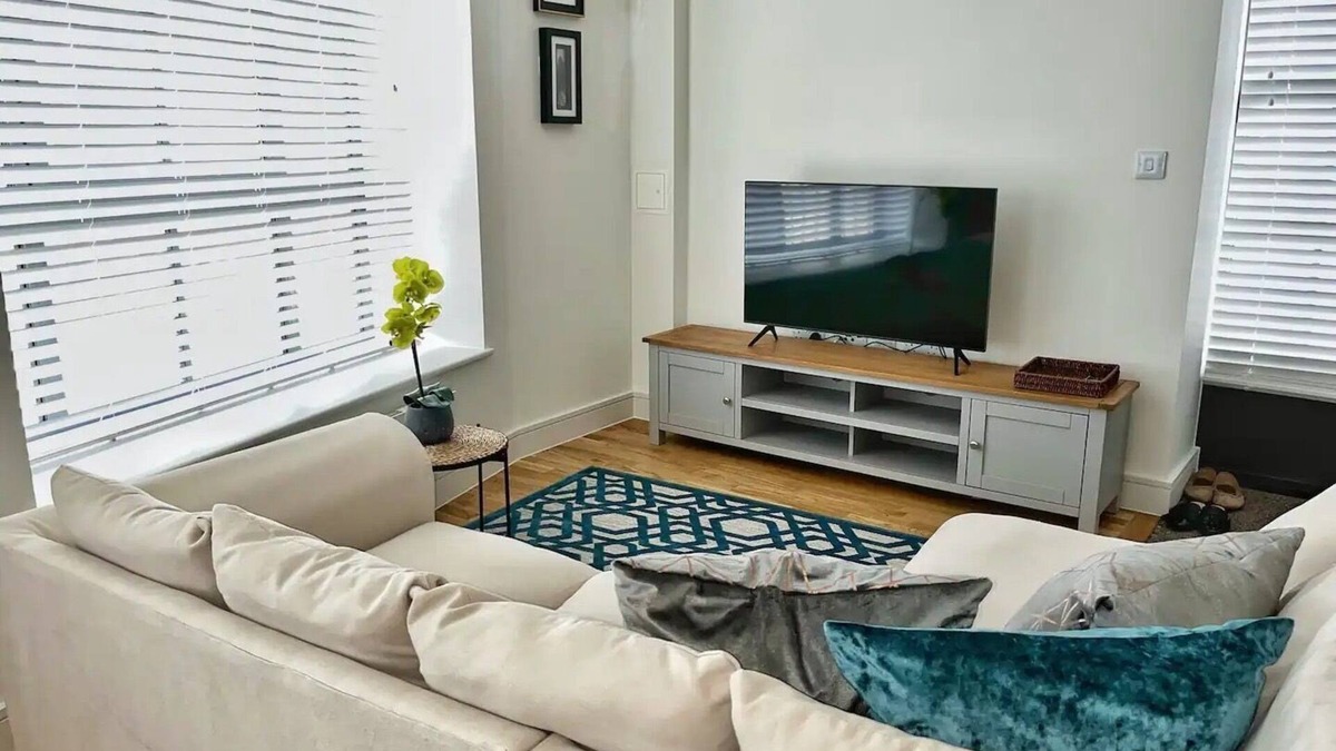 Northampton Apartment | Flat 9, The Barker Building