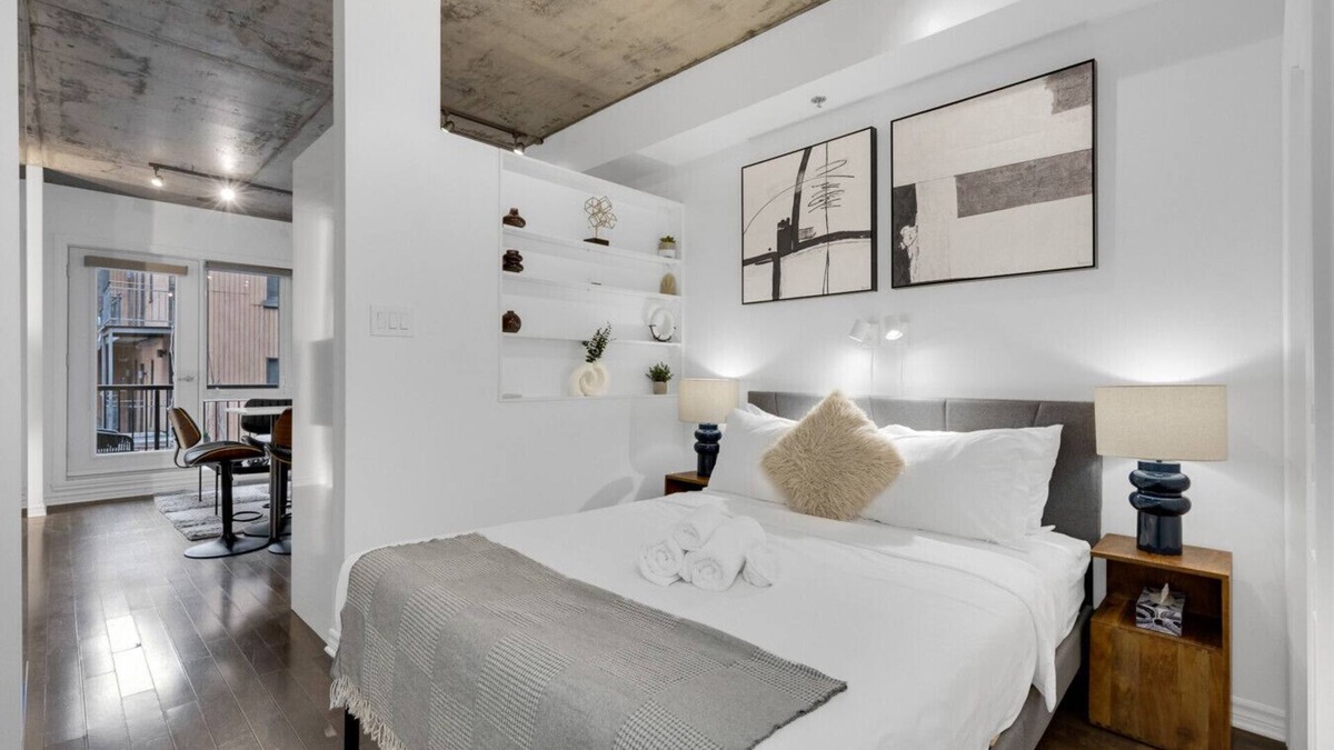 Milton Park Apartment | Flat at the Foot of the Mountain W/Parking
