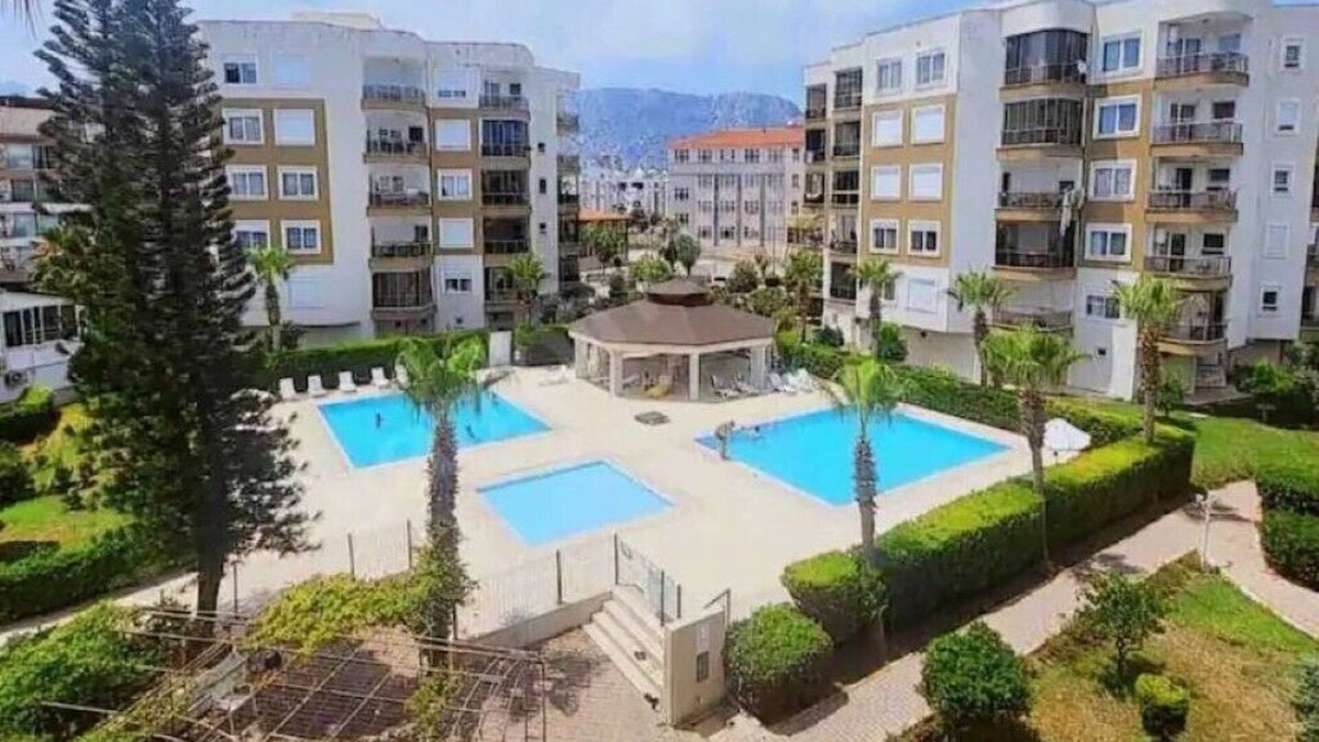 Liman Mahallesi Apartment | Flat in best location with pool . Close to beach and everywhere . Fast wifi