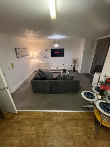Eccles Apartment | Flat in Greater Manchester