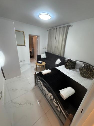 North Kensington Apartment | Flat near portobello market london