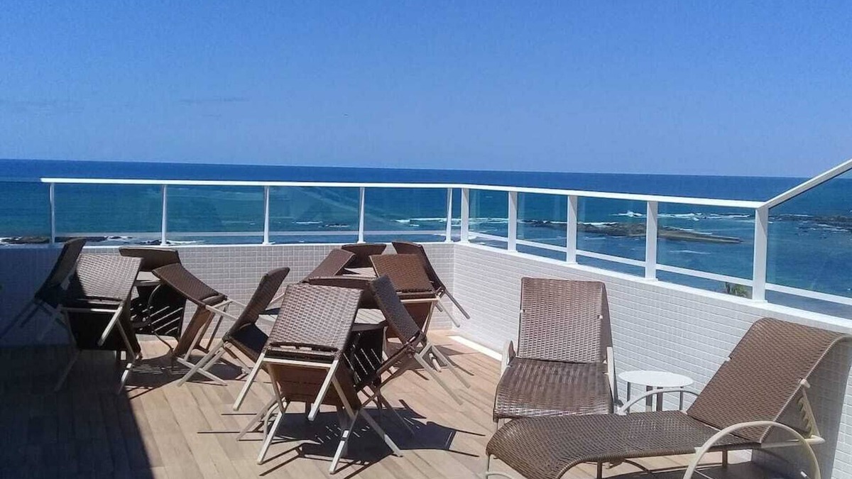 Piata Apartment | Flat Smart Itapoã- Em Frente a Praia. Self-check-in