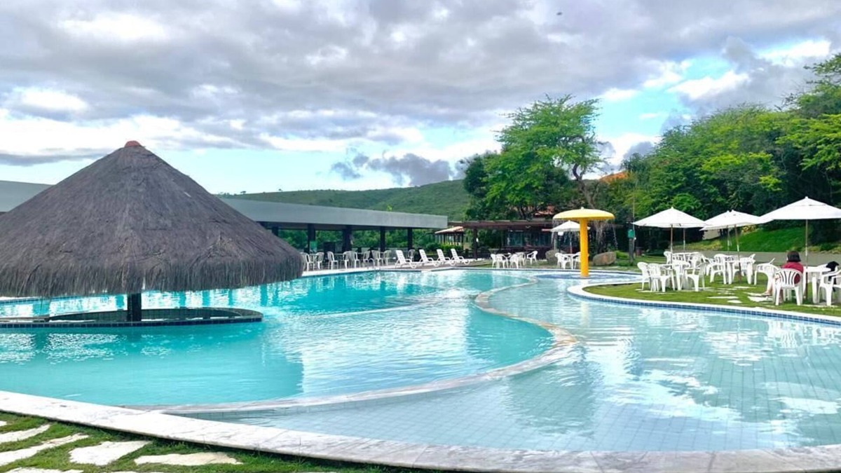 Saire Apartment | Flat | Tie | Hotel Fazenda Monte Castelo - Next to the leisure area!