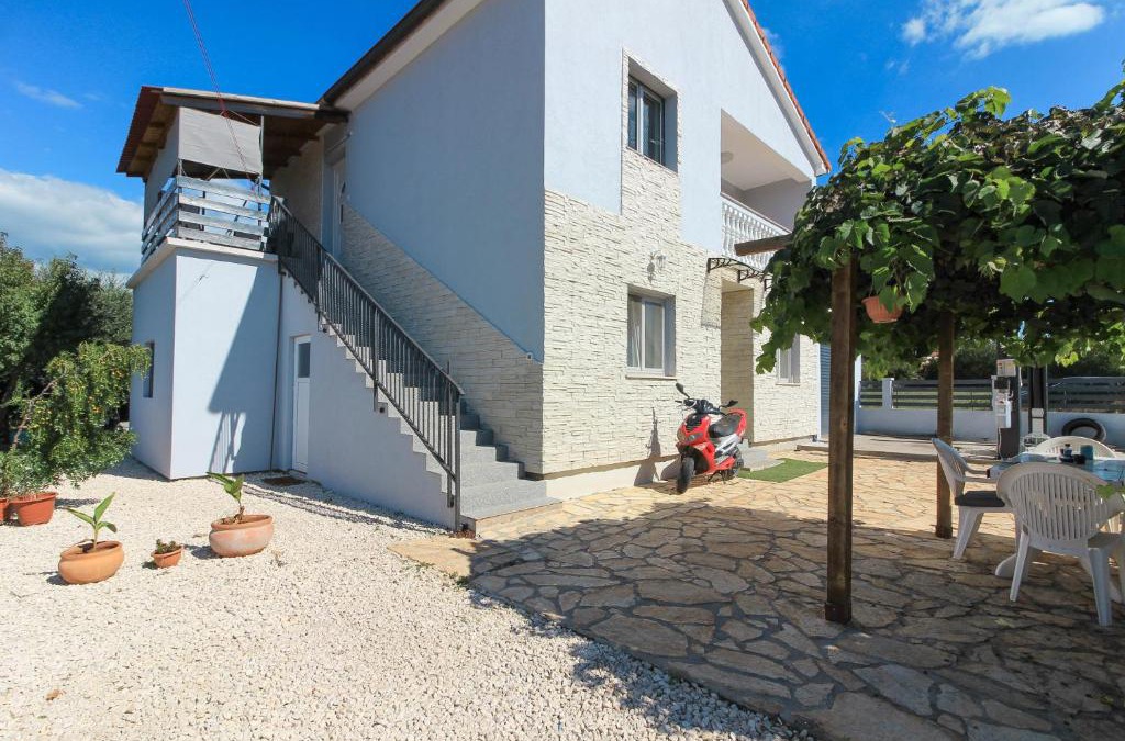 Skatari Villa | Flat Villa Maya with private pool, garden near the town center