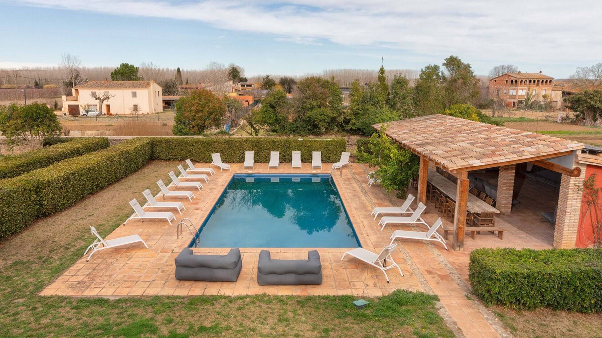 Bordils Villa | Flateli. Casa Indiana