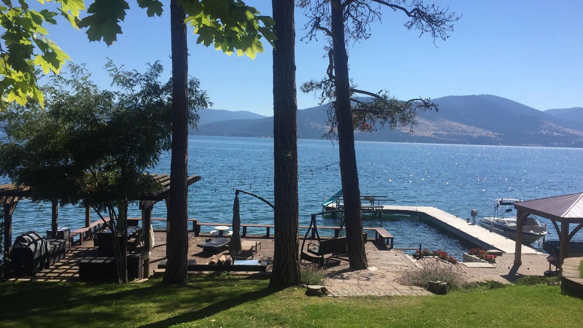 Elmo House | Flathead Lakefront Paradise