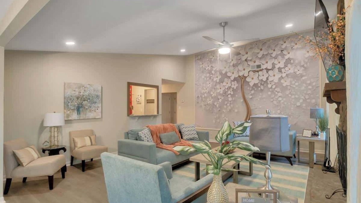 Stone Mountain House | Flawless recent renovation close to Stone Mountain