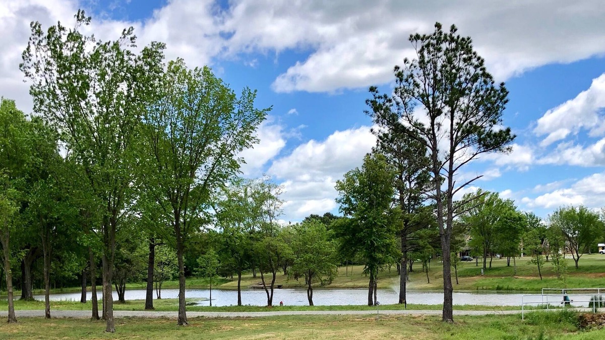 Albany House | Fleming Orchard—a Texas Country Getaway