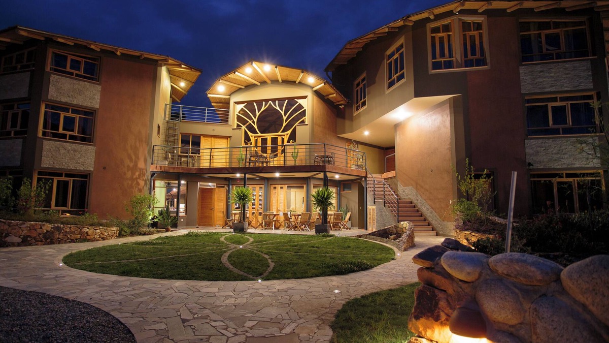 Acopampa Cabin | Fleur Lodge