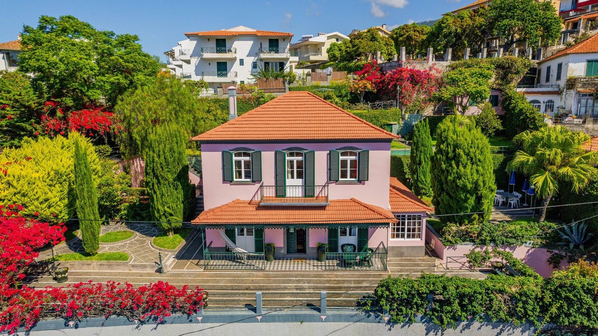 Santa Maria Maior Ski Chalet | FLH Funchal Casa do Carvalhal