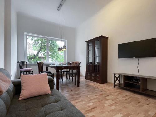 Oderberg Apartment | Fliedergarten Oderberg - charmante, große Ferienwohnung
