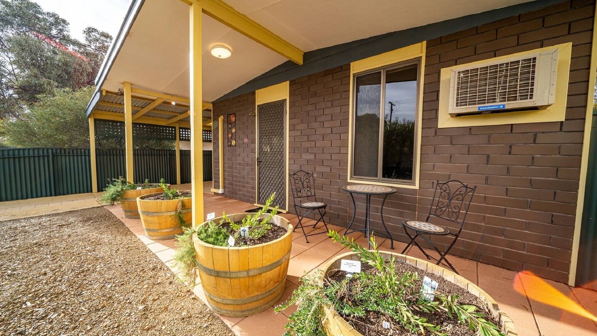 Wonoka Bed & Breakfast | Flinders Ranges Bed and Breakfast