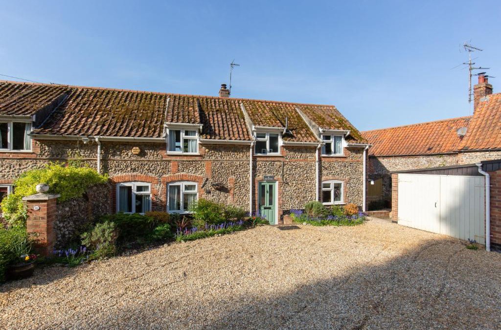 Stiffkey House | Flint Cottage
