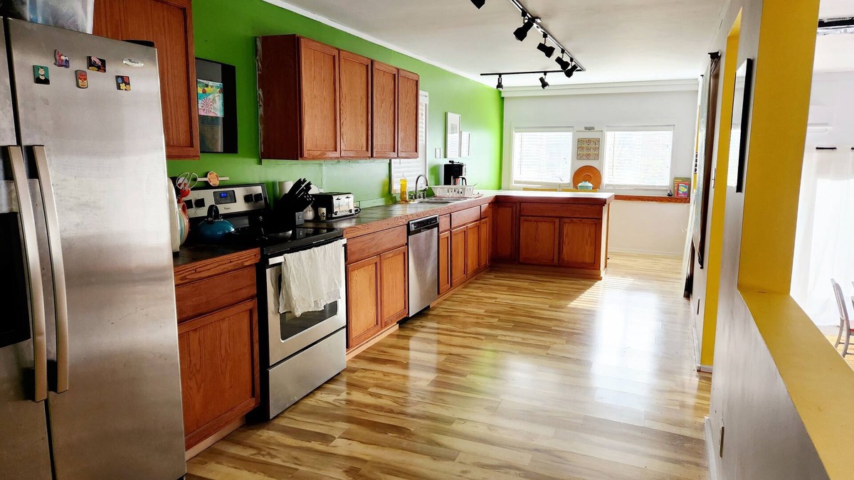 Olsburg House | Flint Hills Lake House