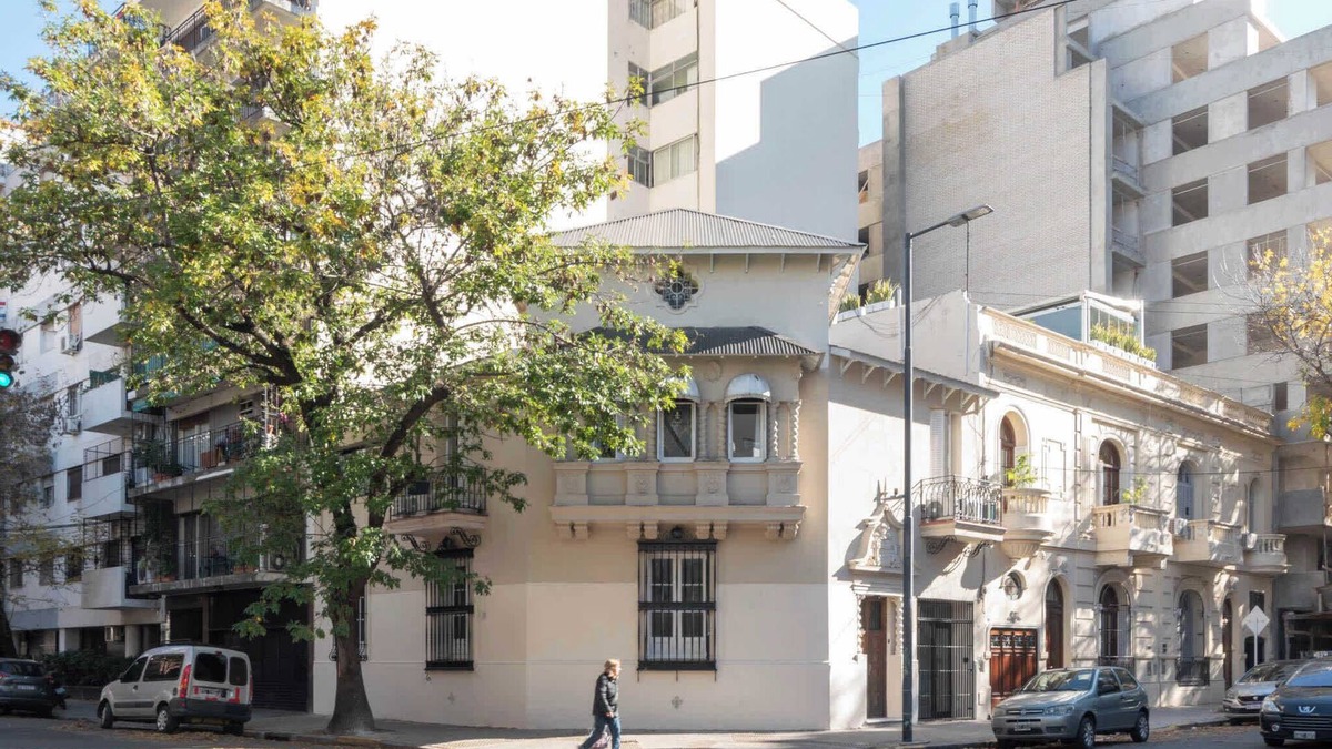 Colegiales Villa | Fliphaus + Mansion Paz - 20 pax Deluxe House Belgrano