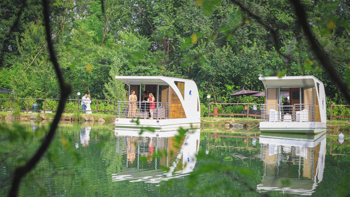 Fiano Boat Rental | Floating Dream, Houseboat