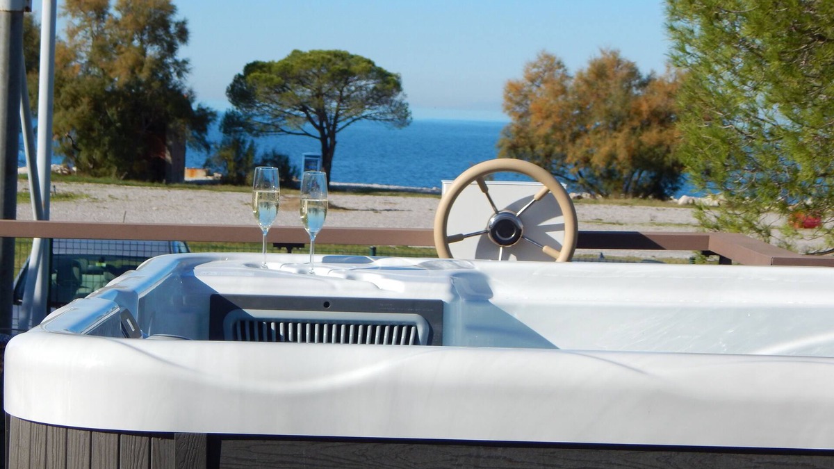 Piran Boat Rental | Floating House Sea Queen, 50 meters from the beach, with hot tub