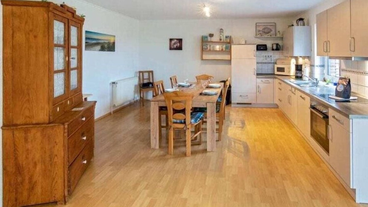 Norddeich House | Flood Comfortable holiday residence
