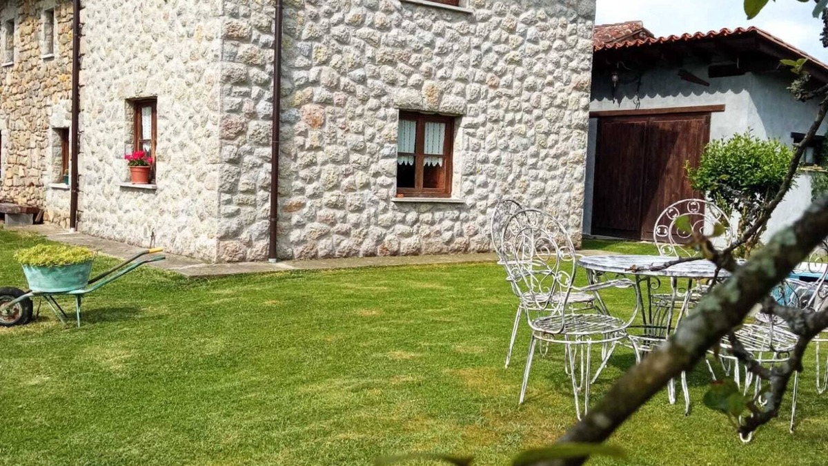 Cangas de Onis Cottage | Flor de Pomar
