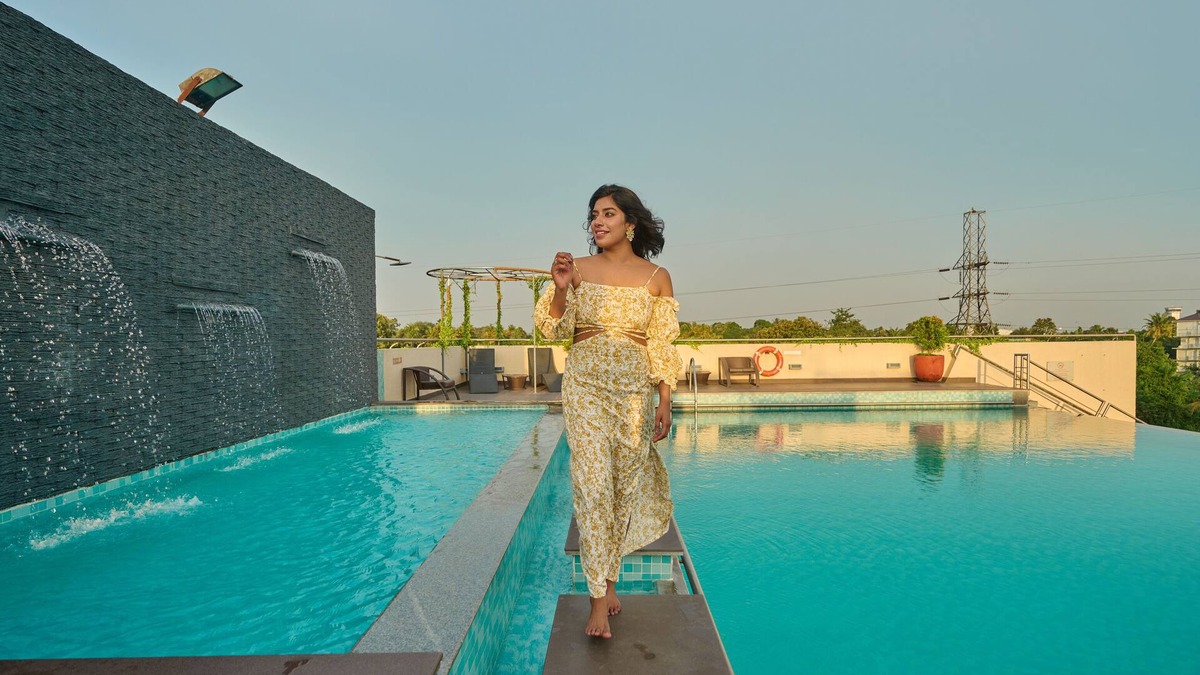 Nedumbassery Hotel | Flora Airport Hotel and Convention Centre Kochi
