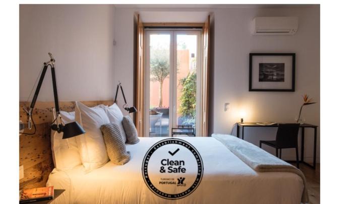 Martires Apartment | Flora Chiado Apartments