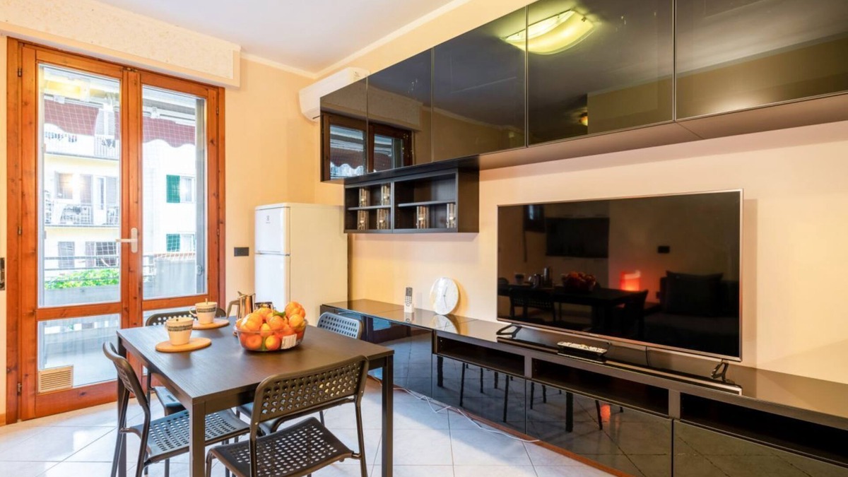 Isolotto Apartment | Florence Comfortable Flat with Terraces