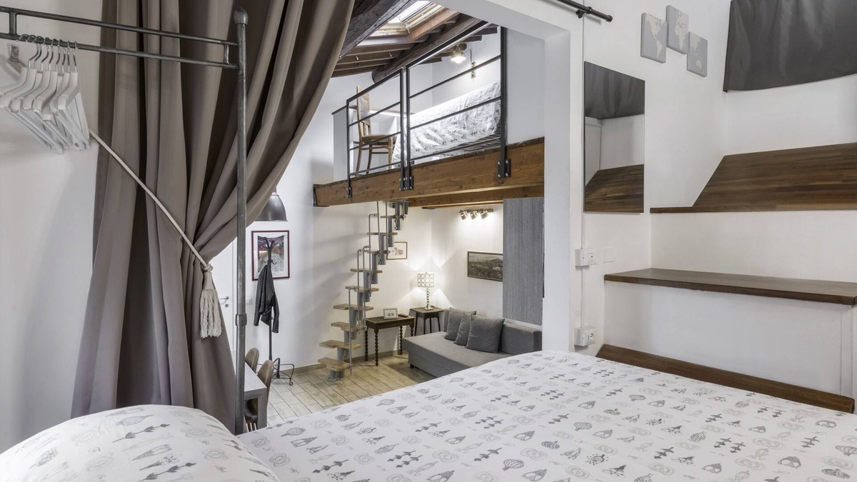 Santissima Annunziata Apartment | Florence Star Apartment, parking, free WiFi, 4 + 2 guests