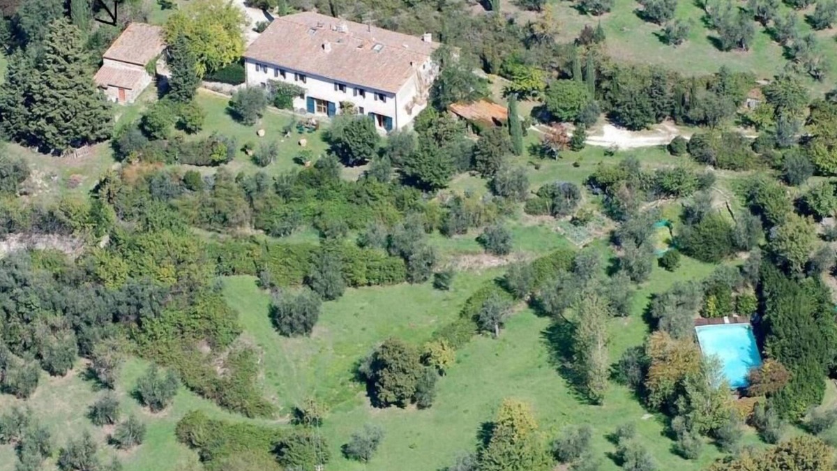 Fiesole Cottage | Florentine Hills Fattoria Il Leccio Restored Barn with Pool