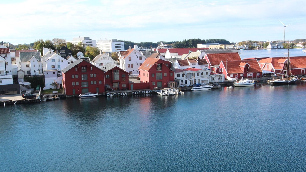Haugesund Apartment | Flott Leilighet i Haugesund Sentrum med Nydelig sjø Utsikt