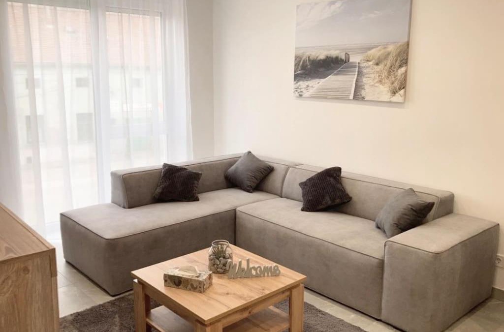 Csorna Apartment | Flower Apartman 3