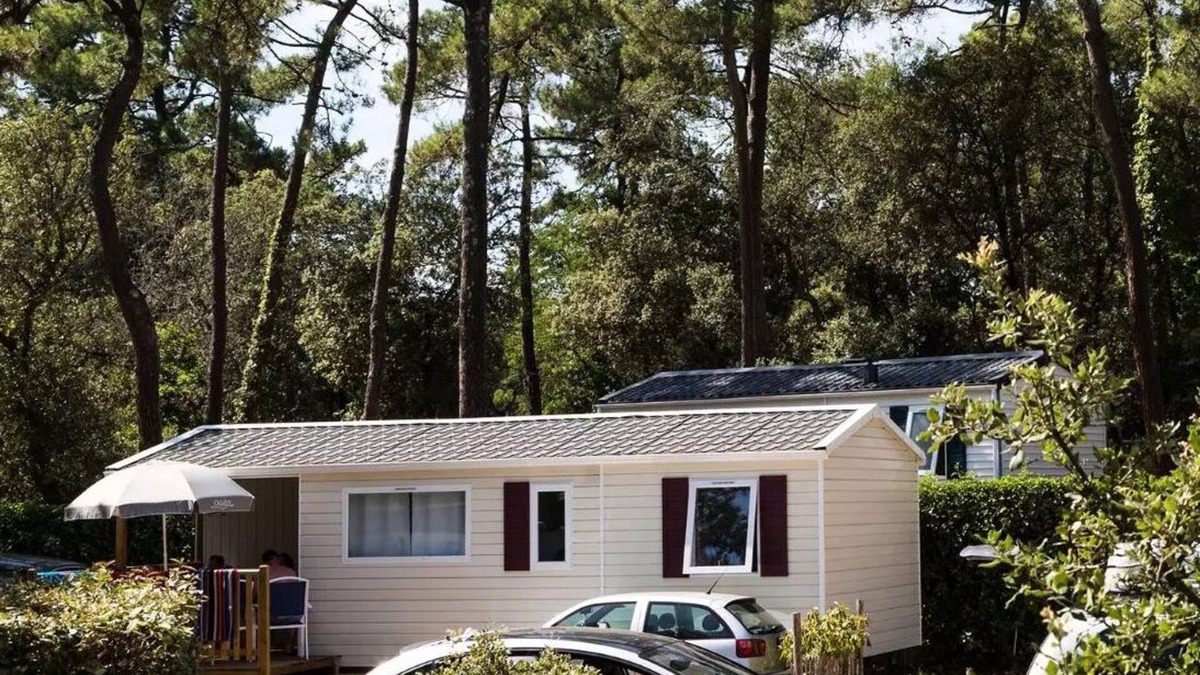 Les Conches House | Flower Camping Les Dunes * - Mobil Home Comfort 28m2 - 3 bedrooms - Large terrace + TV 6 people