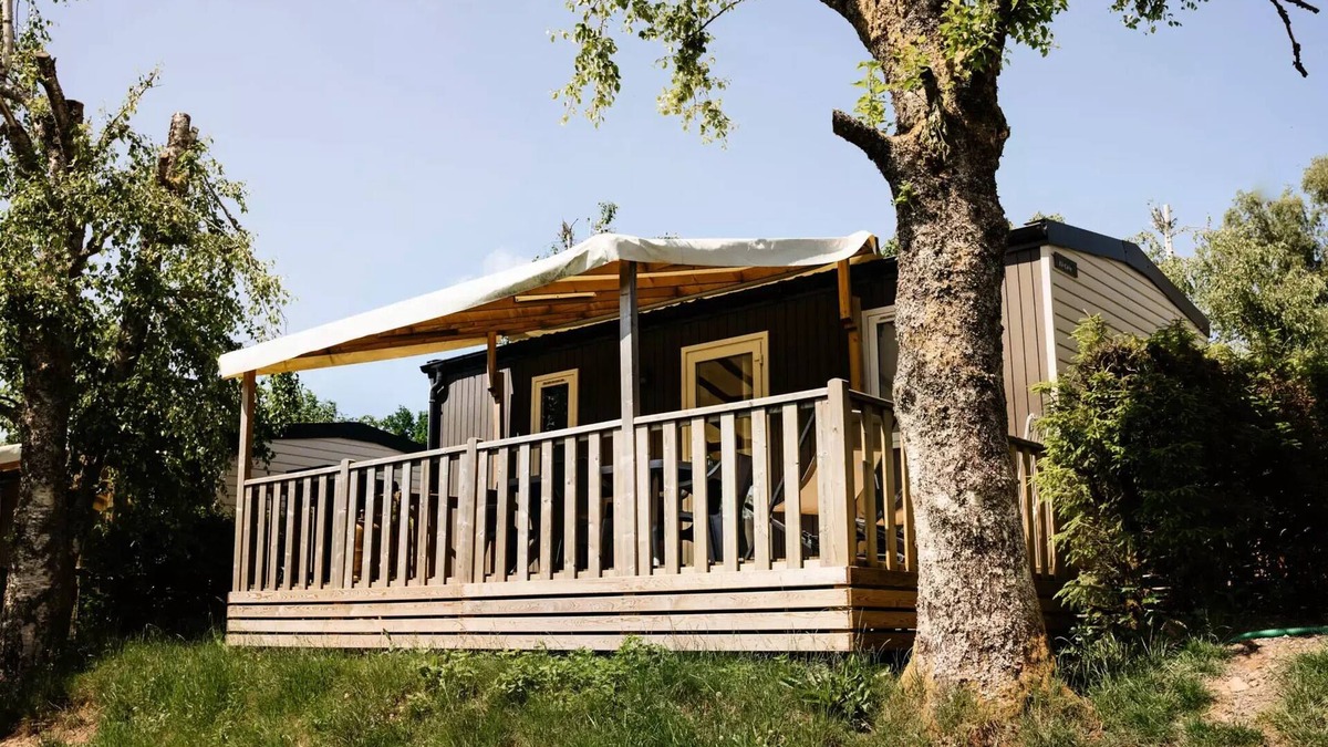 Granges-Aumontzey House | Flower Camping LA STENIOLE * - Mobile home Great Comfort pond view - 2 bedrooms 4 people