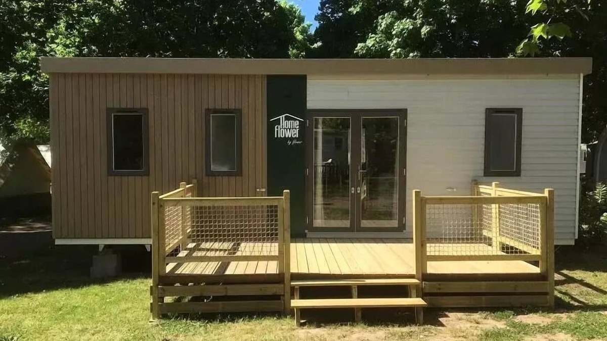 Avrille House | Flower Camping Beauchêne * - Homeflower Premium 31m2/3 bedrooms - terrace 6 to 8 people - 6 pers. included in the tariff
