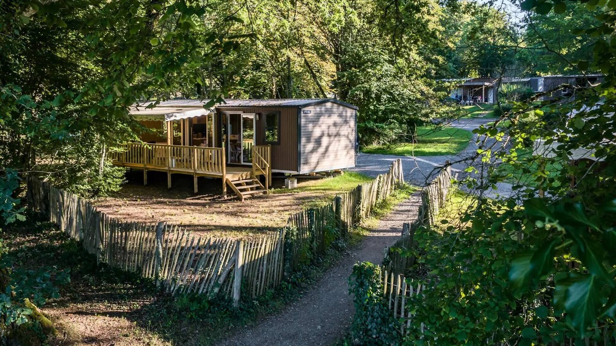 Angoisse House | Flower camping de Rouffiac * - Mobil-home Premium Evasion 45m2 (3 bedrooms) + 2 bathrooms + LV + Terrace 15.5m2 6 people