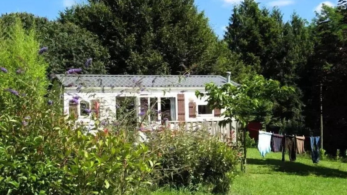 Pays-de-Belves House | Flower Camping Les Nauves * - Mobil home Standard 29 m2 2 bedrooms - uncovered terrace 4 people