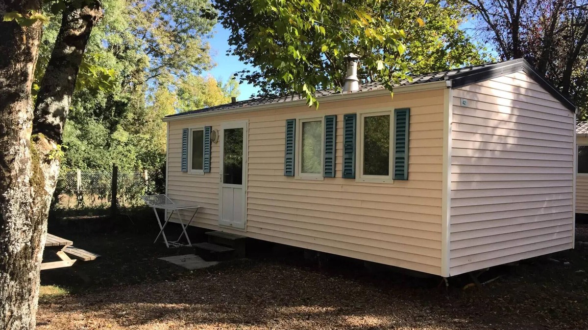 Luynes House | Flower Camping Les Granges * - Mobil-Home Standard 30 m2 (2 bedrooms) 4 people