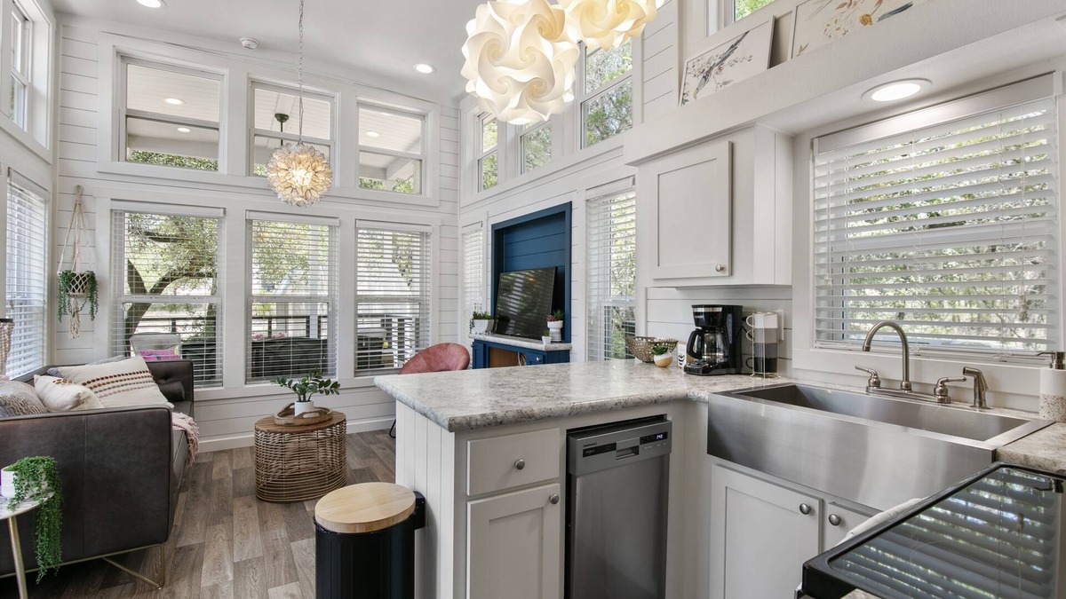 Spicewood Cottage | Flower Child Tiny Home at Lake Travis