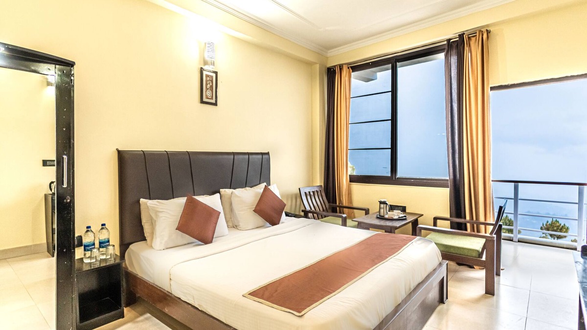 Lansdowne Hotel | Flutter Hotels & Resort